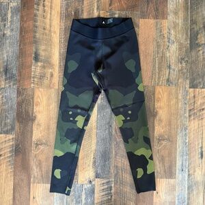 Ultracor Green & Black Camo Leggings